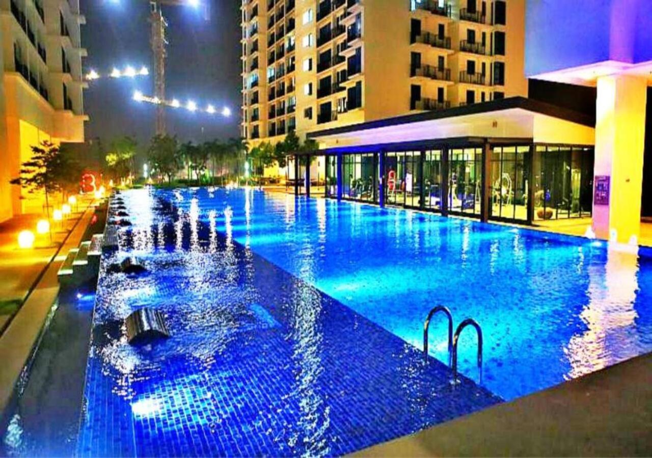 Peanut Butter Homestay #Trefoil Setia City Setia Alam Zewnętrze zdjęcie